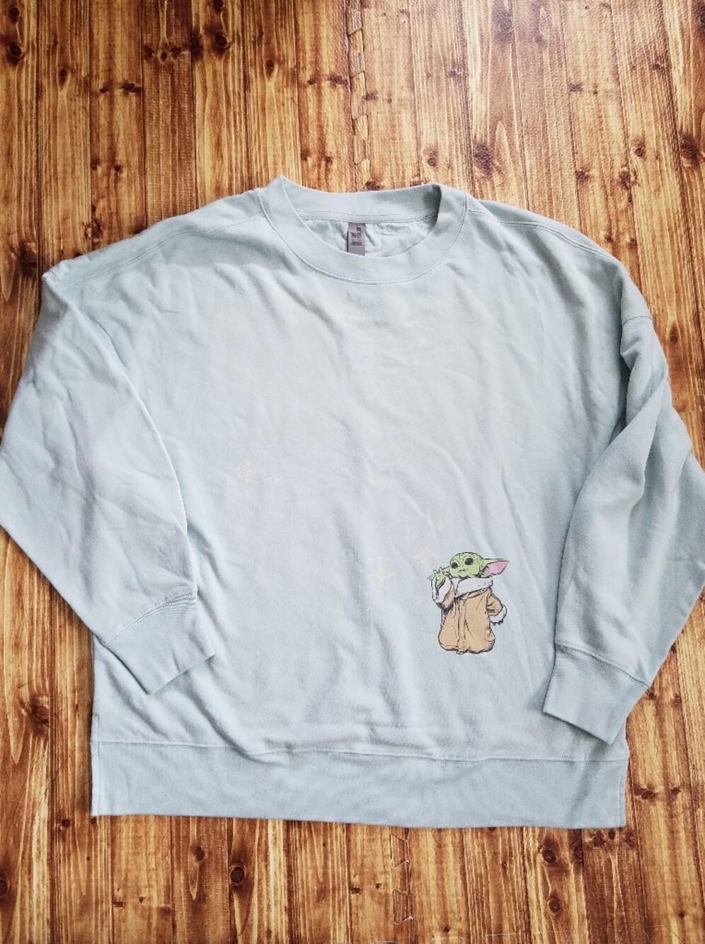 Star Wars Mandalorian Seafoam Green Crewneck Sweatshirt Grogru Women's Medium